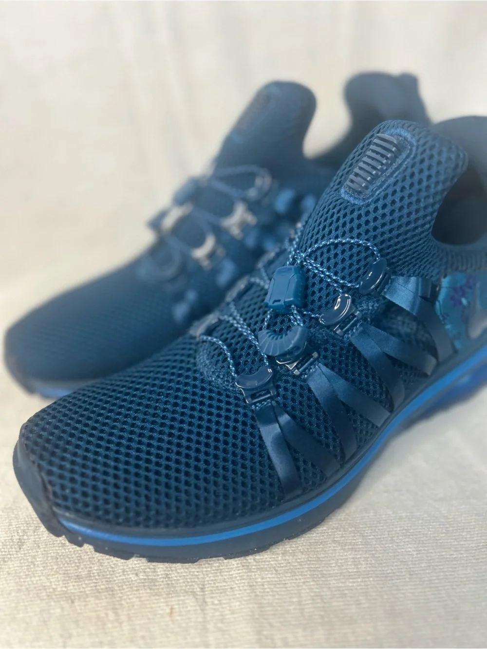 Nike Women's Breathable Mesh Running Shoes in Navy